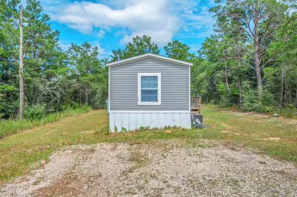 Defuniak Springs, FL 32433,80 W Laurel Lane