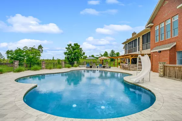 Panama City, FL 32409,2601 E Highway 20