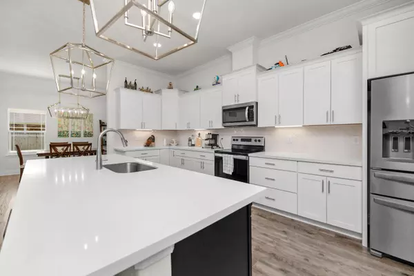 Gulf Breeze, FL 32563,1484 Penn State Court