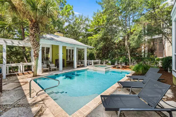 97 Running Oak Circle, Santa Rosa Beach, FL 32459