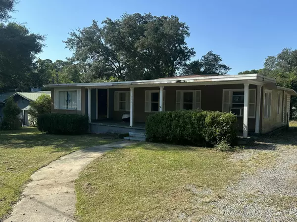 Valparaiso, FL 32580,324 Hillcrest Avenue