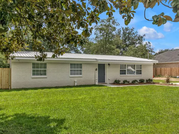 Niceville, FL 32578,111 Sasser Street