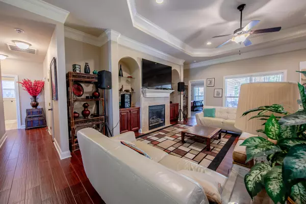 Freeport, FL 32439,456 Windchime Way