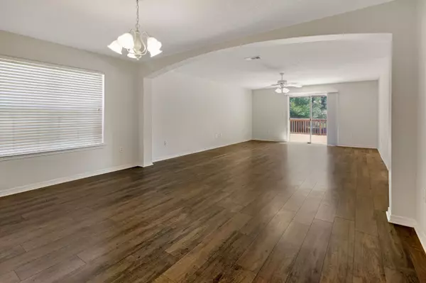 Crestview, FL 32539,613 Affirmed Court