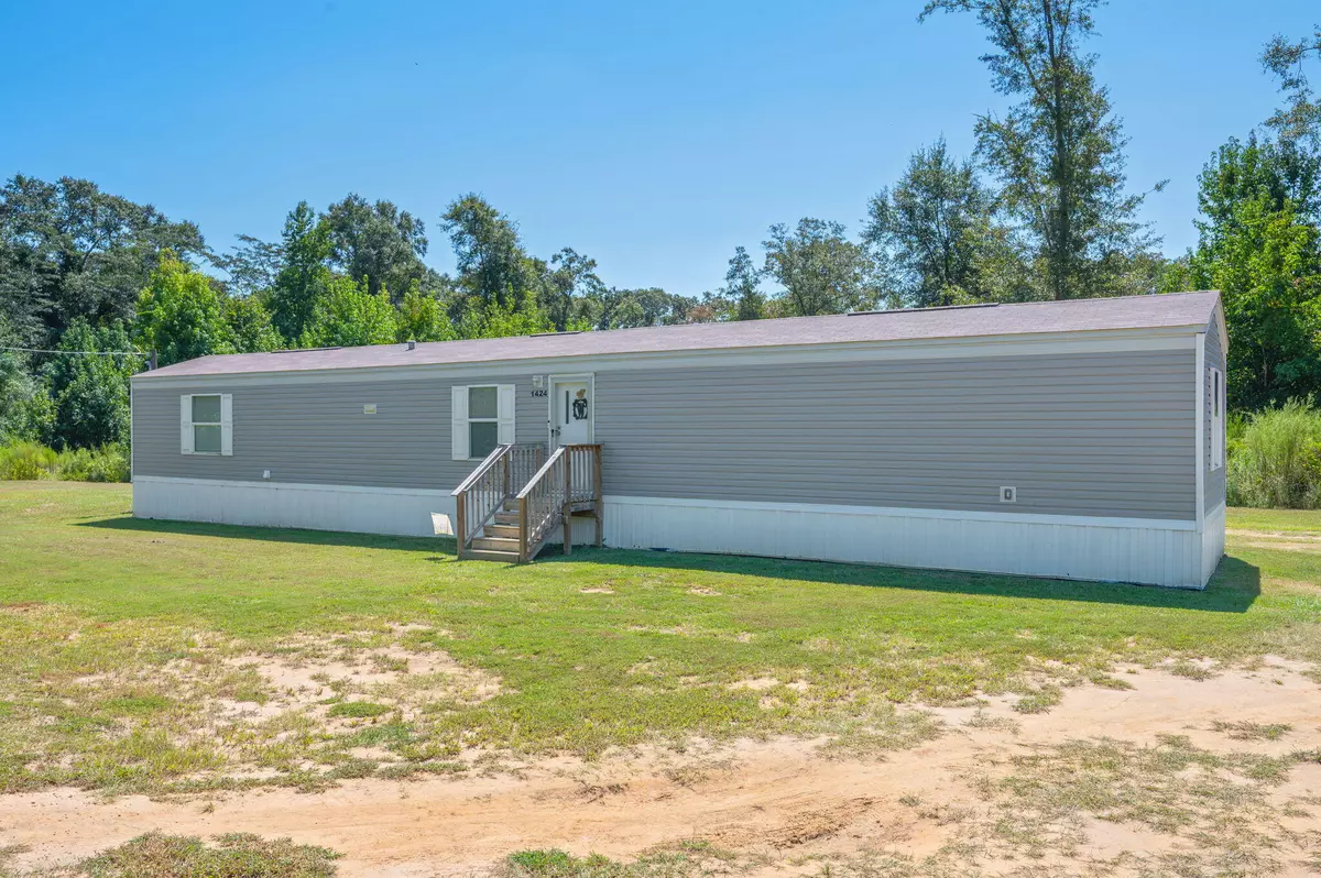 Baker, FL 32531,1424 EF Sanford Road