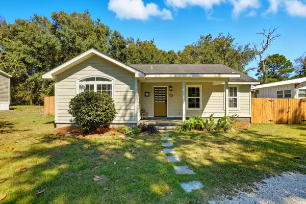 Freeport, FL 32439,75 Palmetto Avenue