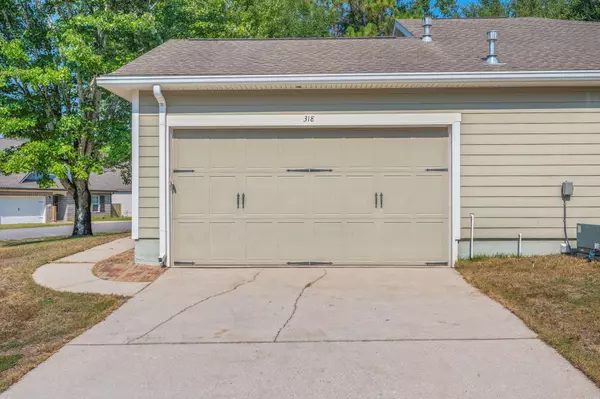 Crestview, FL 32536,318 Key Lime Place