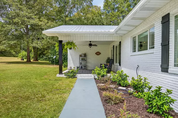 Westville, FL 32464,1955 N Highway 181