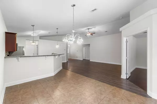 Baker, FL 32531,5609 Price Plantation Road