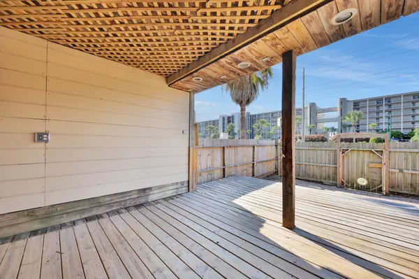 Fort Walton Beach, FL 32548,359 Billfish Avenue #7