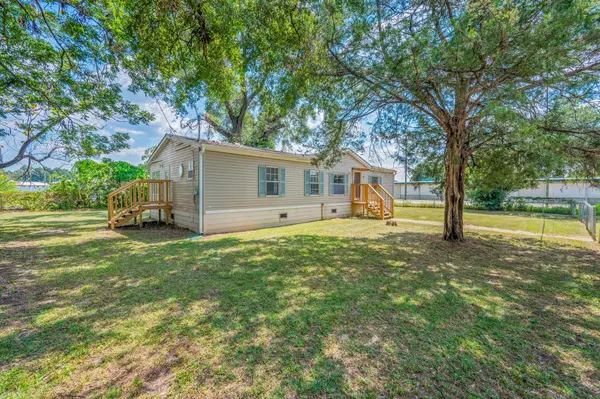 Crestview, FL 32536,189 Benjamin Street