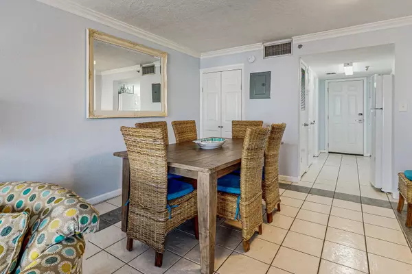 Fort Walton Beach, FL 32548,790 Santa Rosa Boulevard #207