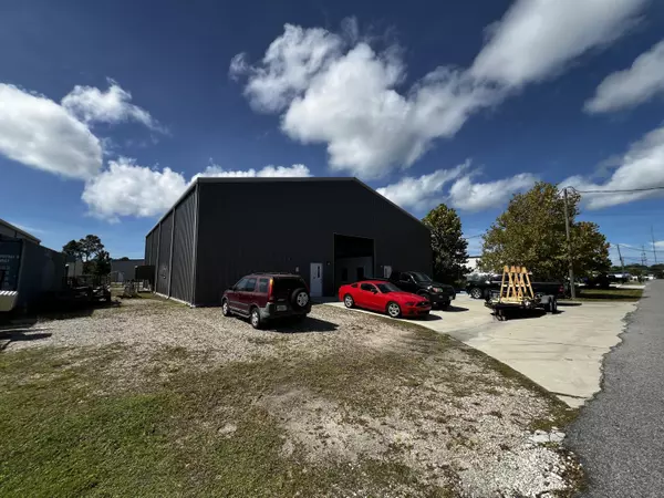 Panama City Beach, FL 32408,7502 Holley Circle