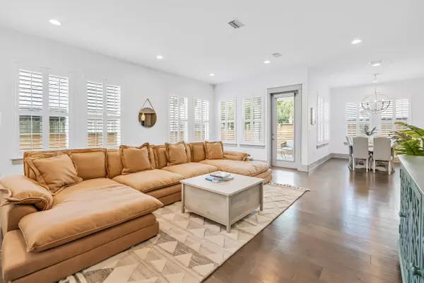 Miramar Beach, FL 32550,70 Ruth Street