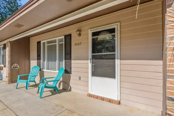 Milton, FL 32570,5437 Camille Gardens Circle