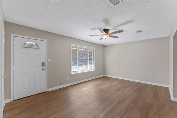 Milton, FL 32570,5437 Camille Gardens Circle