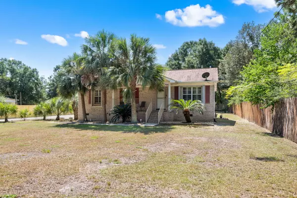 Navarre, FL 32566,8365 Calle Mio