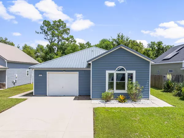 6605 Lake Joanna Circle, Panama City, FL 32404