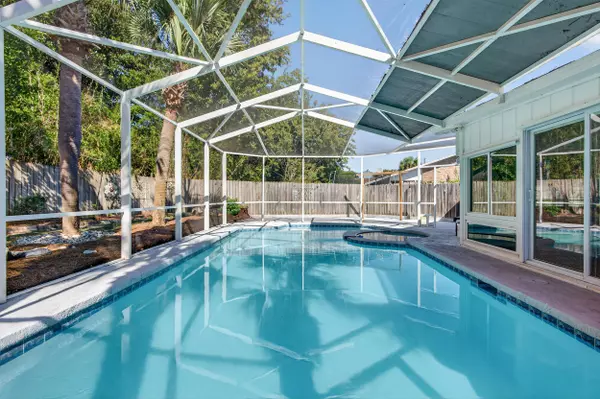 Destin, FL 32541,620 Legion Court