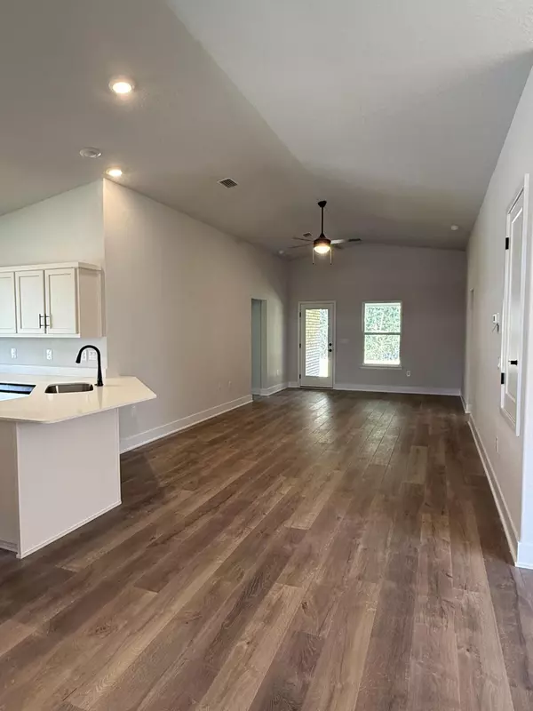 Crestview, FL 32536,2400 Aaliyah Lane