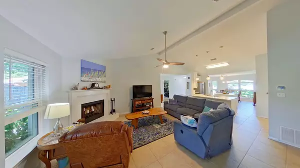 Navarre, FL 32566,9863 Orion Lake Circle