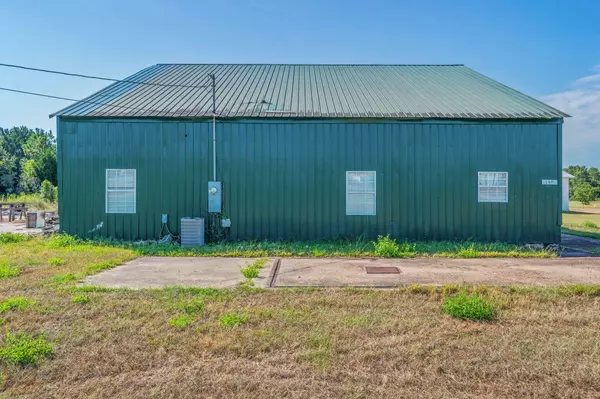 Laurel Hill, FL 32567,147 W CO HWY 147