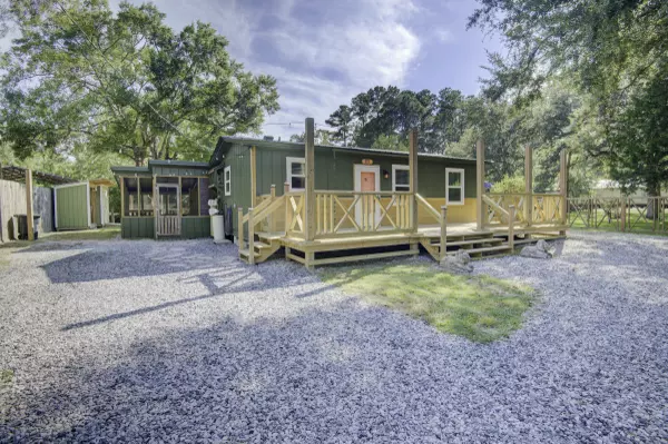 Vernon, FL 32462,85 Our Street