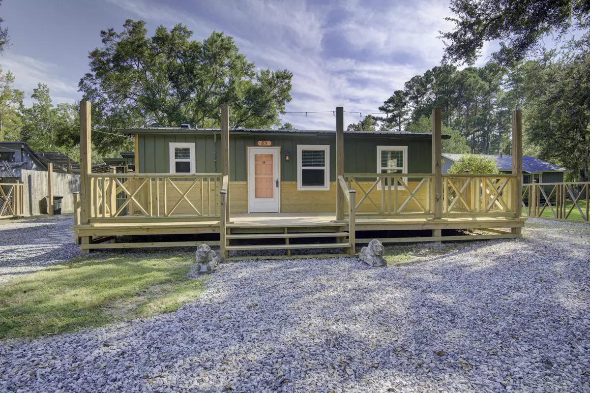 Vernon, FL 32462,85 Our Street