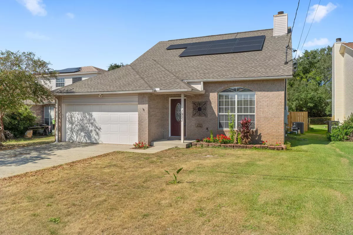 Navarre, FL 32566,1951 Esplanade Street