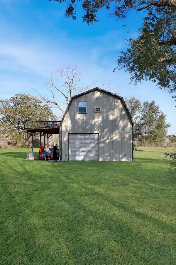 4343 E Plympton Road, Laurel Hill, FL 32567