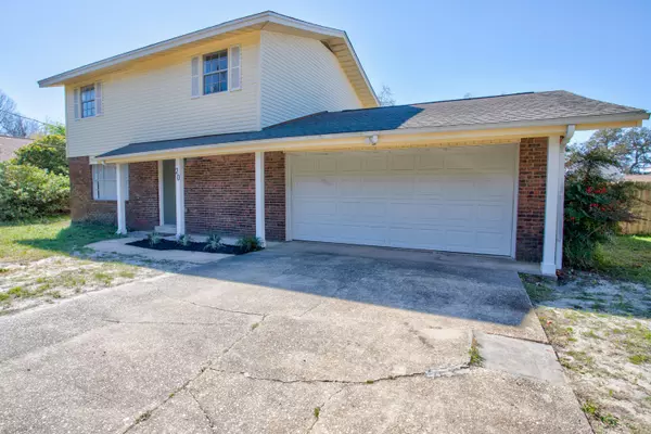 Mary Esther, FL 32569,20 E Casa Loma Drive