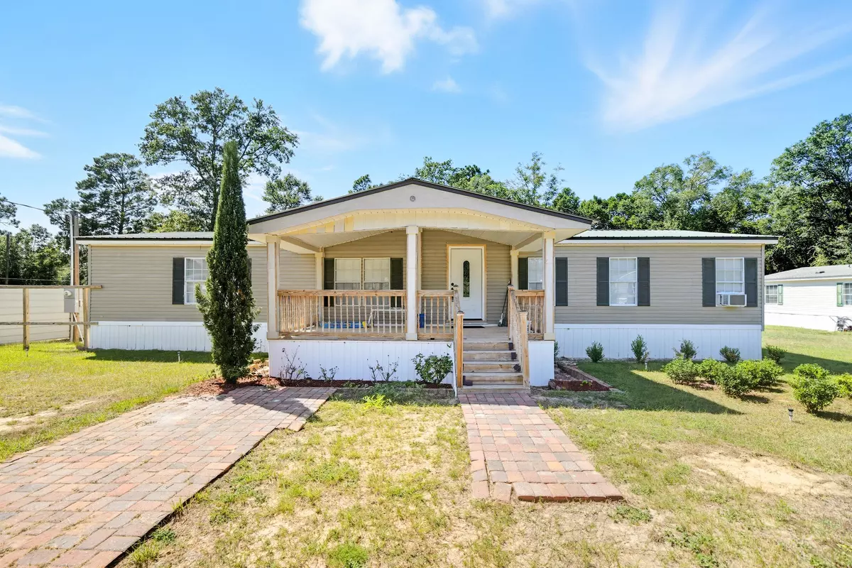 Defuniak Springs, FL 32433,714 E Picasso Circle