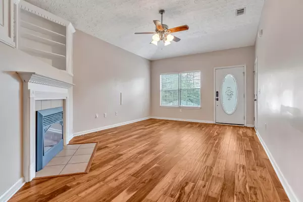 Crestview, FL 32536,2490 S Lakeview Drive