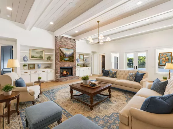 Destin, FL 32541,82 Indian Bayou Drive