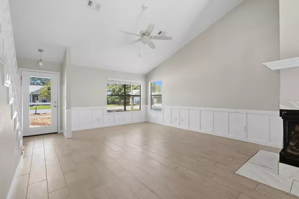 Destin, FL 32541,318 Sailfish Circle