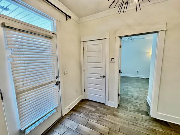 Santa Rosa Beach, FL 32459,217 Melrose Avenue