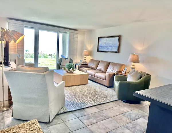 Destin, FL 32541,1100 E Highway 98  #A102