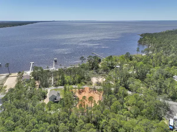 Navarre, FL 32566,6820 Santa Clara Drive