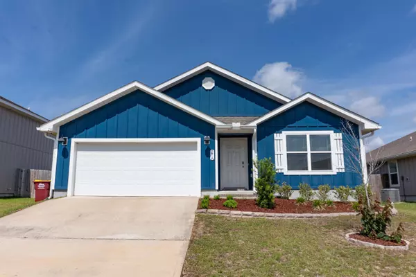216 Laurel Hl Street, Crestview, FL 32539