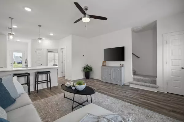 Panama City, FL 32404,5852 Tyndall Place