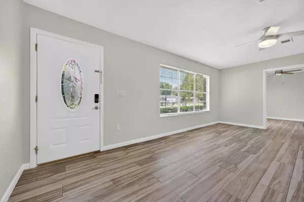 Fort Walton Beach, FL 32547,614 NE Merioneth Drive