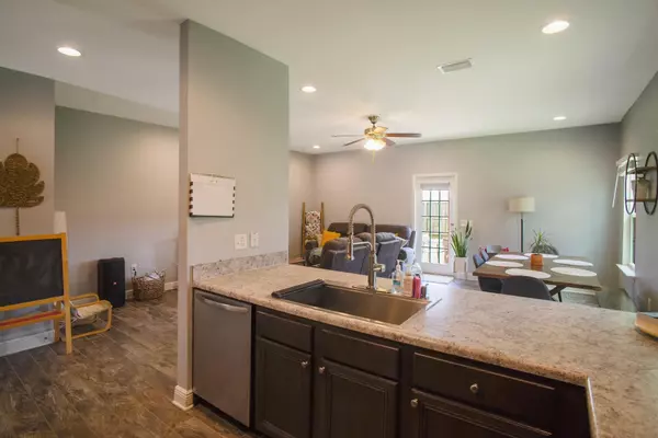 Crestview, FL 32539,141 E Iron Horse Drive