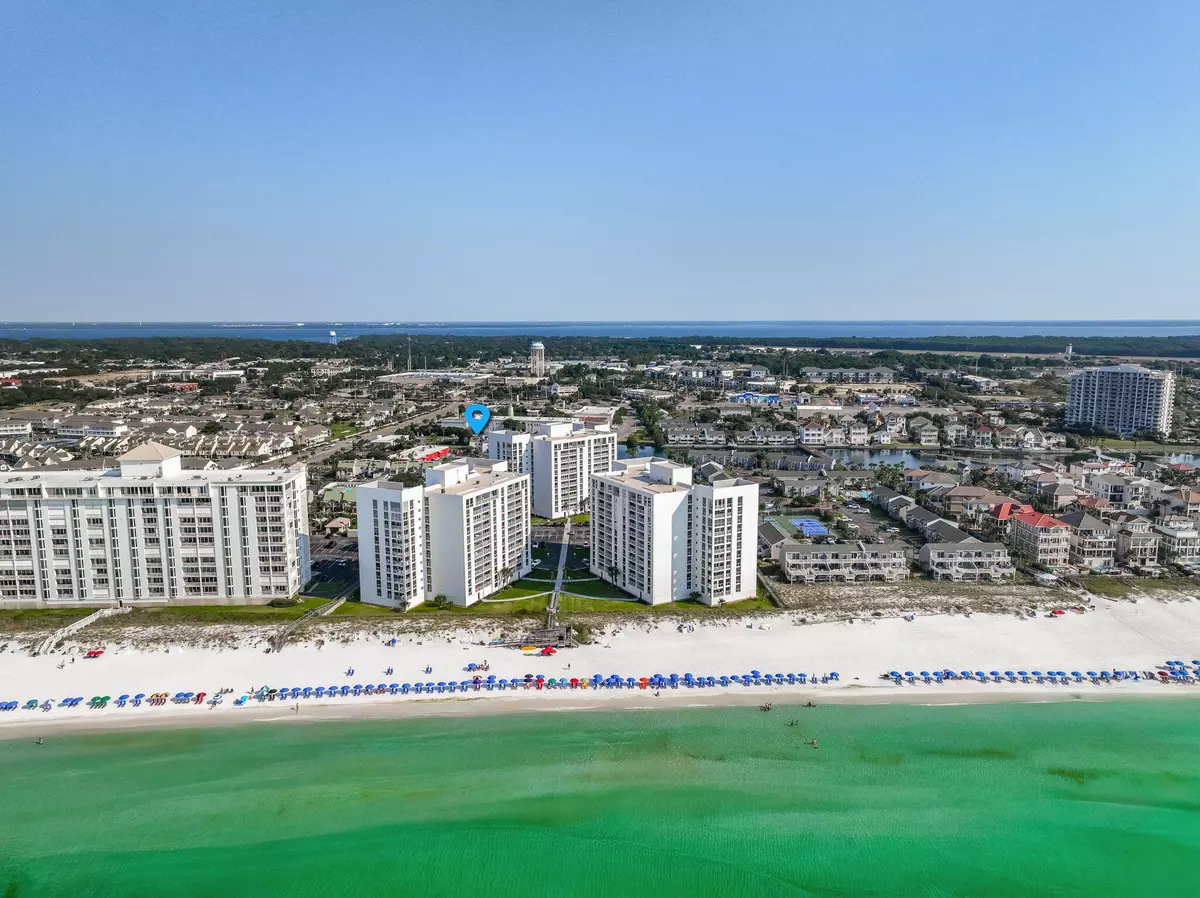 Destin, FL 32541,900 Gulf Shore Drive  #1