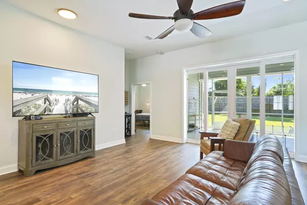 Niceville, FL 32578,106 Joseph Avenue