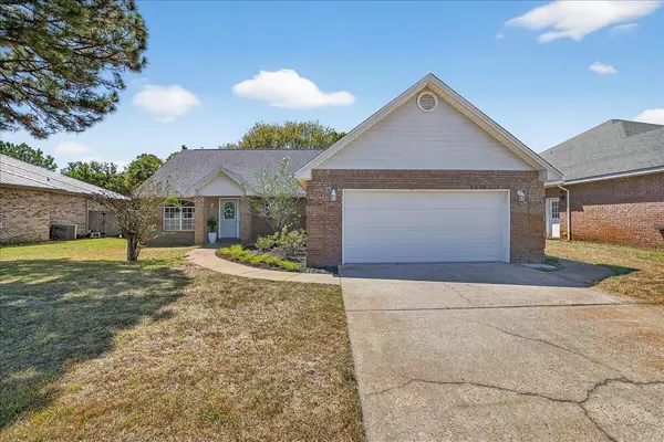 3816 Indigo Circle, Destin, FL 32541