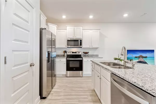 Santa Rosa Beach, FL 32459,33 Sparrow Avenue