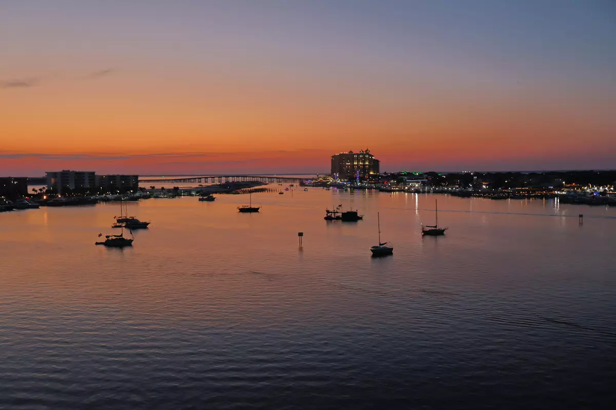 Destin, FL 32541,223 Durango Road  #7D