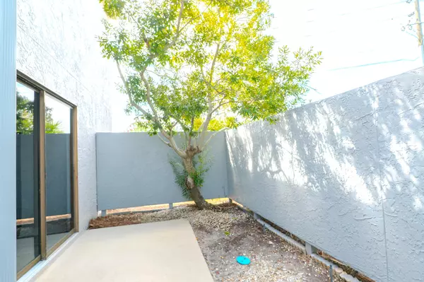 Destin, FL 32541,930 Gulf Shore Drive  #7