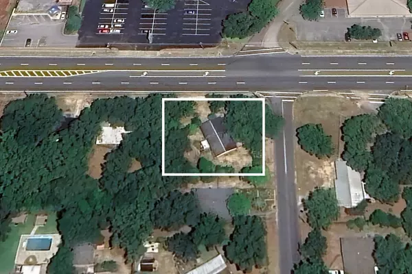 405 Government Avenue, Valparaiso, FL 32580