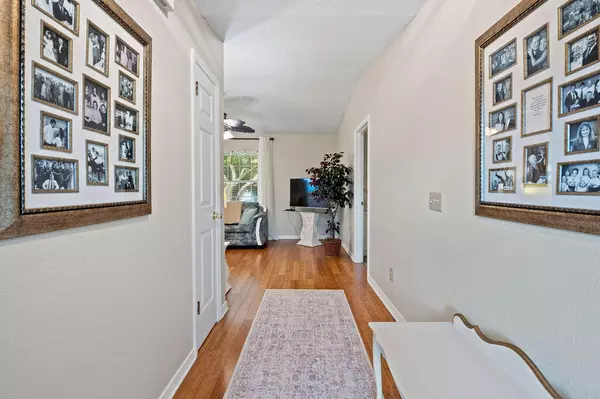 Niceville, FL 32578,1442 Hickory Street